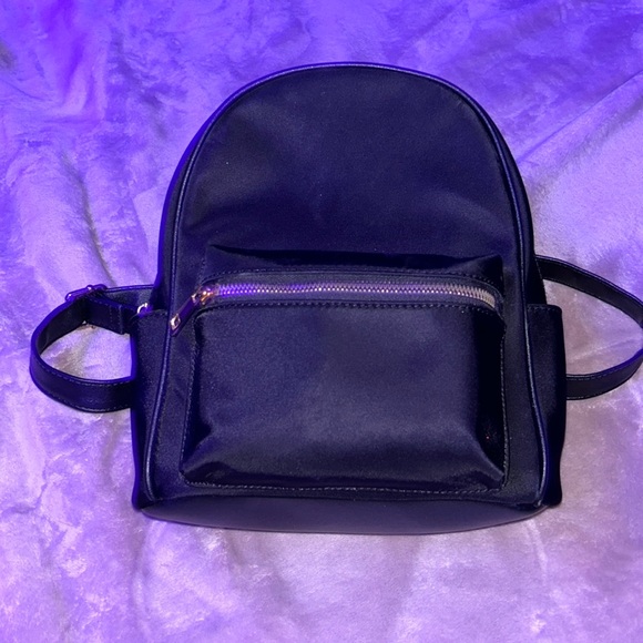 Black tiny backpack - Picture 2 of 2